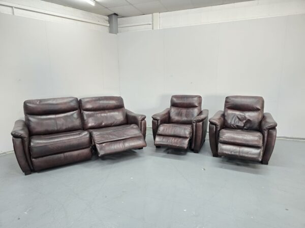 Leather 3 Piece Suite Electric Recliner Sofa and Chairs with USB - Image 7