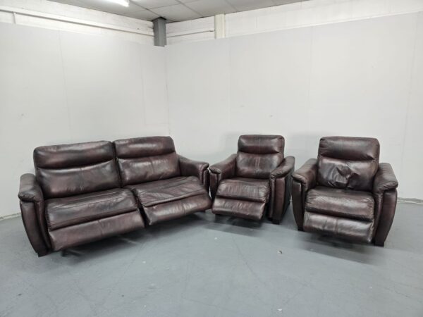 Leather 3 Piece Suite Electric Recliner Sofa and Chairs with USB - Image 8