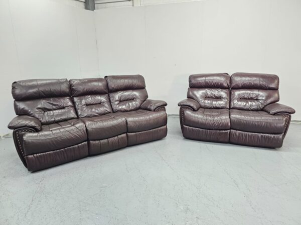 Full Leather 3 Electric Recliner and 2 Seater Manual Recliner Sofas - Image 2