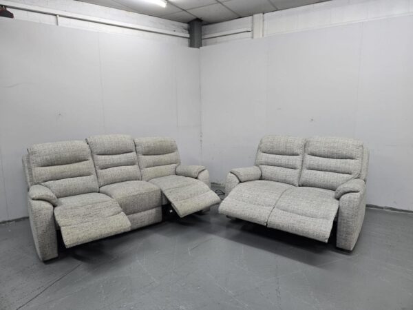 Fabric 3 and 2 Seater Electric Recliner Sofas with USB - Image 7