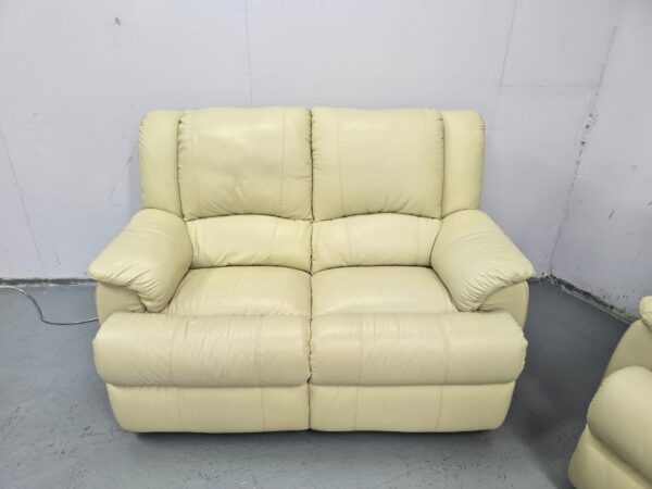 Cream Leather 3 Piece Suite Static Sofa and Chairs - Image 5